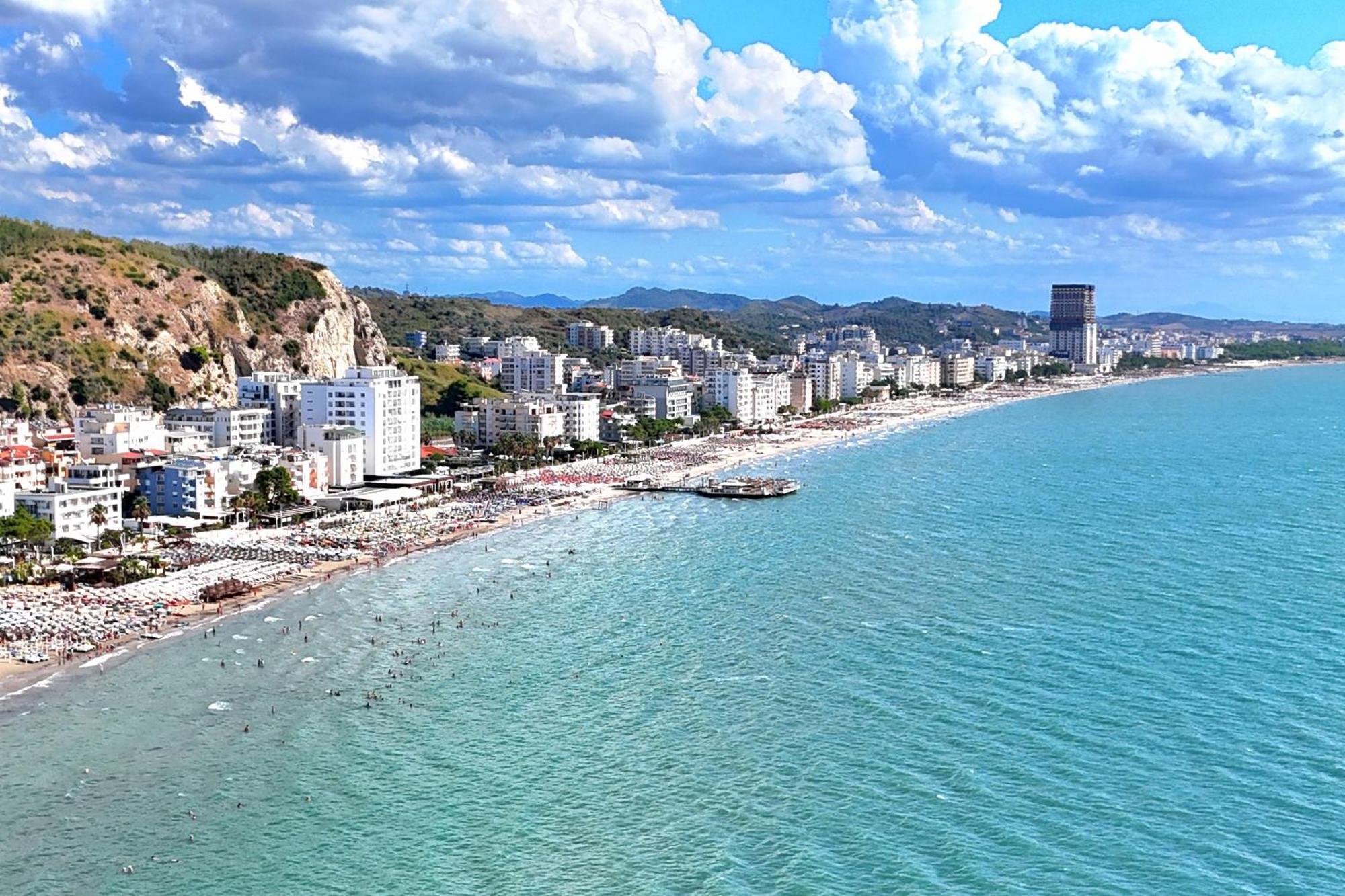 Besi Apartments Durres Bagian luar foto