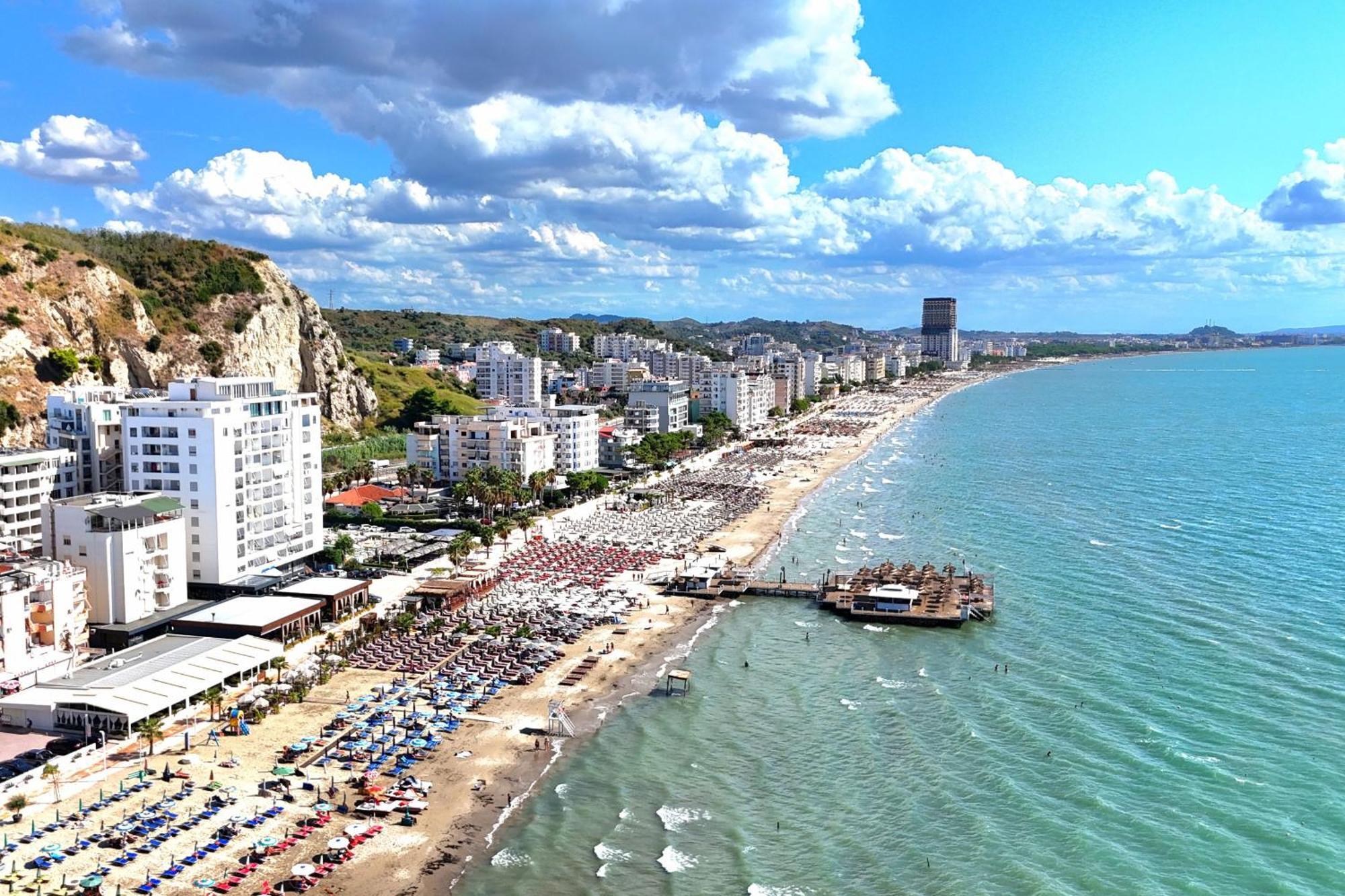 Besi Apartments Durres Bagian luar foto